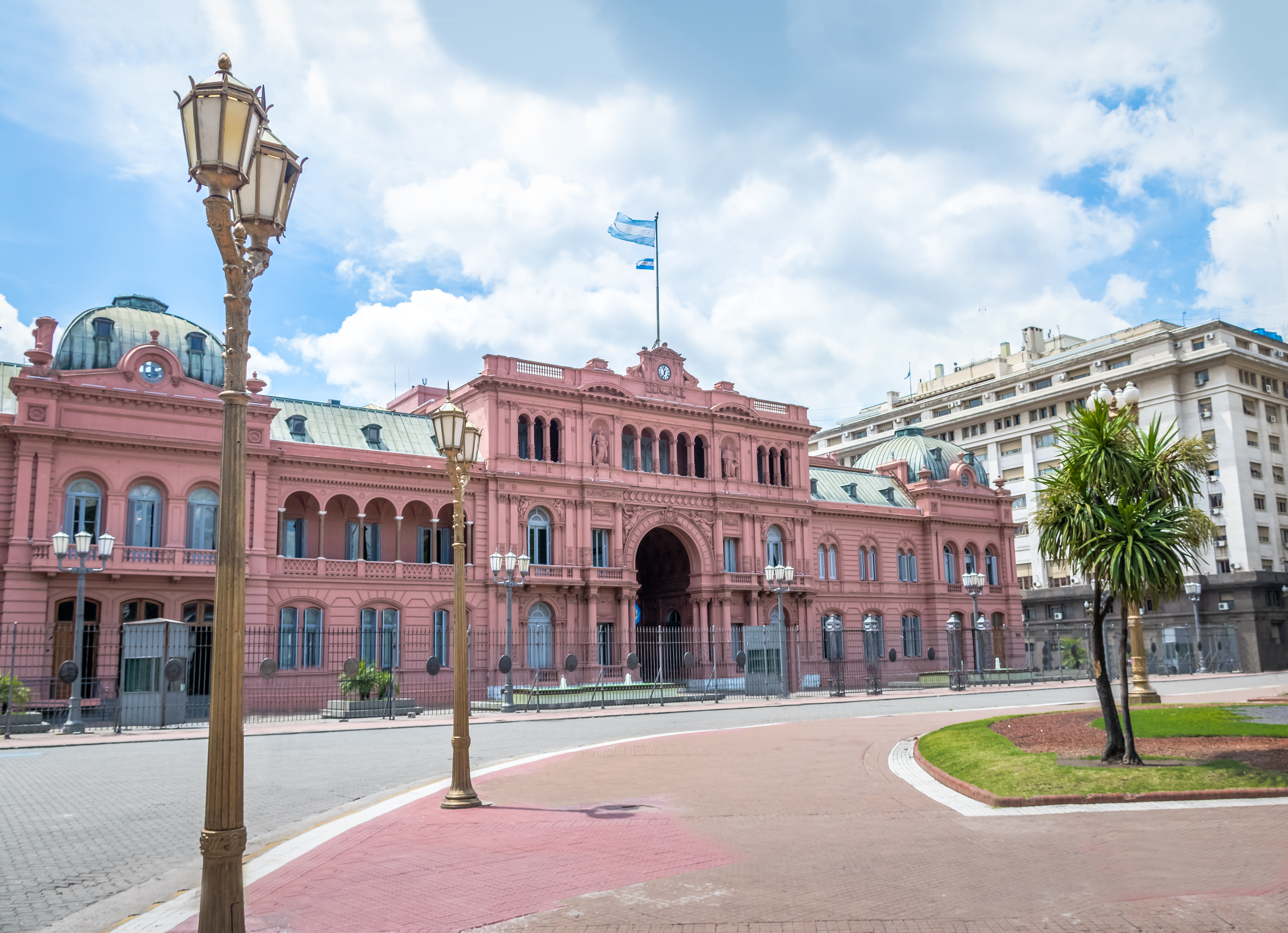 Argentina Ukraine Peace Support. Start Casa Rosada (Pink House), Argentine Presidential Palace - Buenos Aires, Argentina.