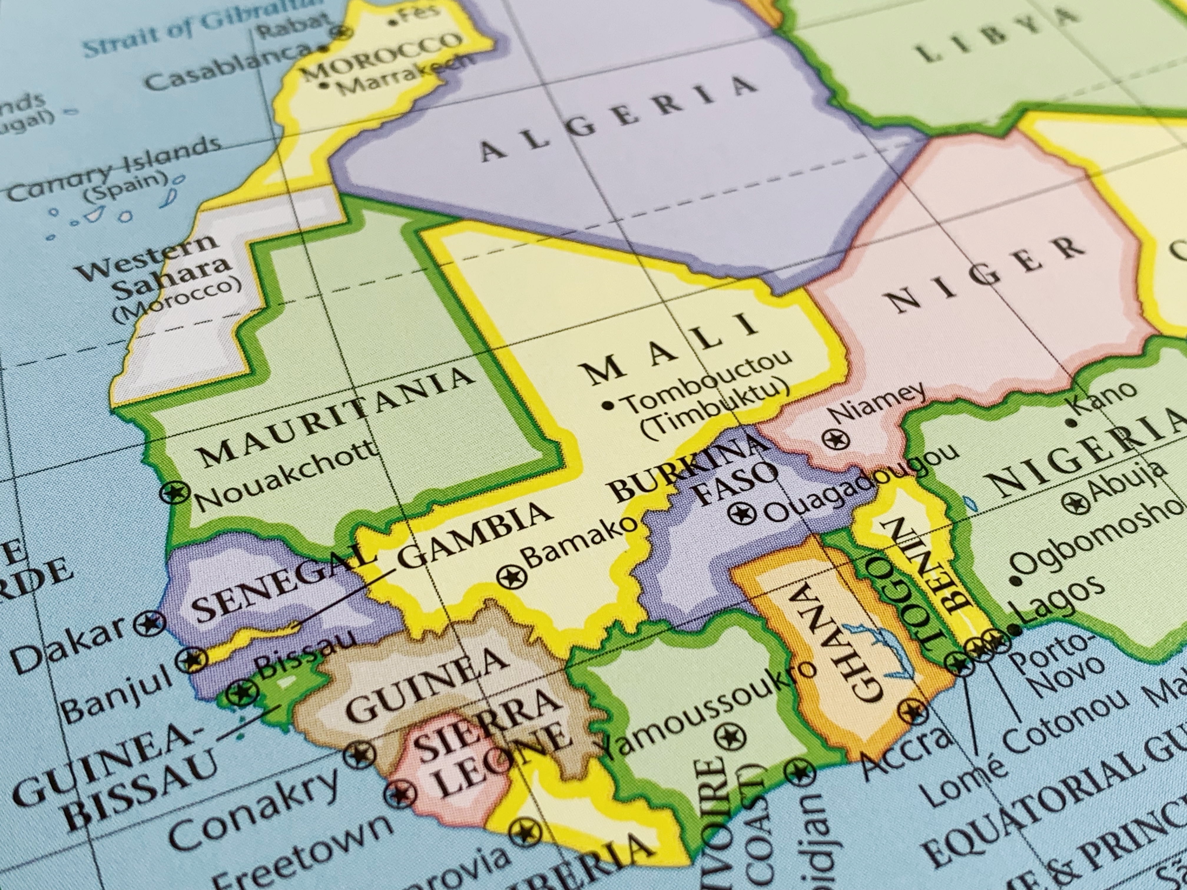 Sahelian instability poses a threat to West Africa, map shows Nigeria, Ghana, Senegal, and Gulf of Guinea coastline