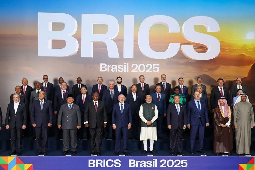 Brazil President Lula and other BRICS leaders at 2025 summit, symbolizing Brazil BRICS Europe Bridge
