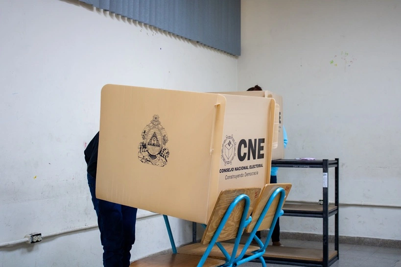 Tegucigalpa, Honduras - November 30, 2025: Election Day, People attend to vote for their candidates at the voting centers provided by the Consejo Nacional Electoral, CNE.