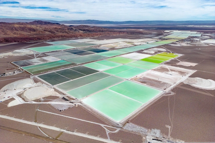 Aerial view of lithium fields in the Atacama desert in Chile, South America - a surreal landscape where batteries are born. Source: Shutterstock