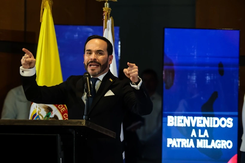 Bogota, Colombia - June 25, 2026: Credential giving ceremony to President-elect Abelardo de la Espriella and Vice President-elect Jose Manuel Restrepo by the National Electoral Council. Source: Shutterstock